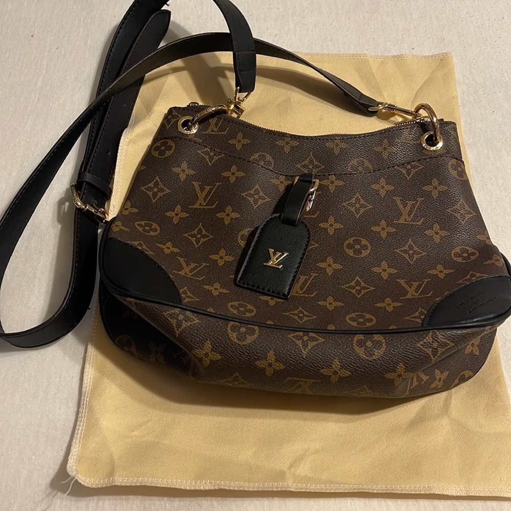 Handbag crossbody